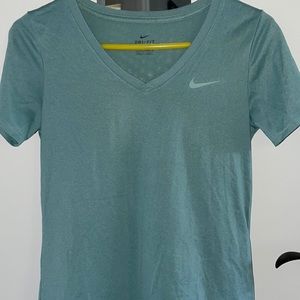 Nike Dri-fit v-neck shirt